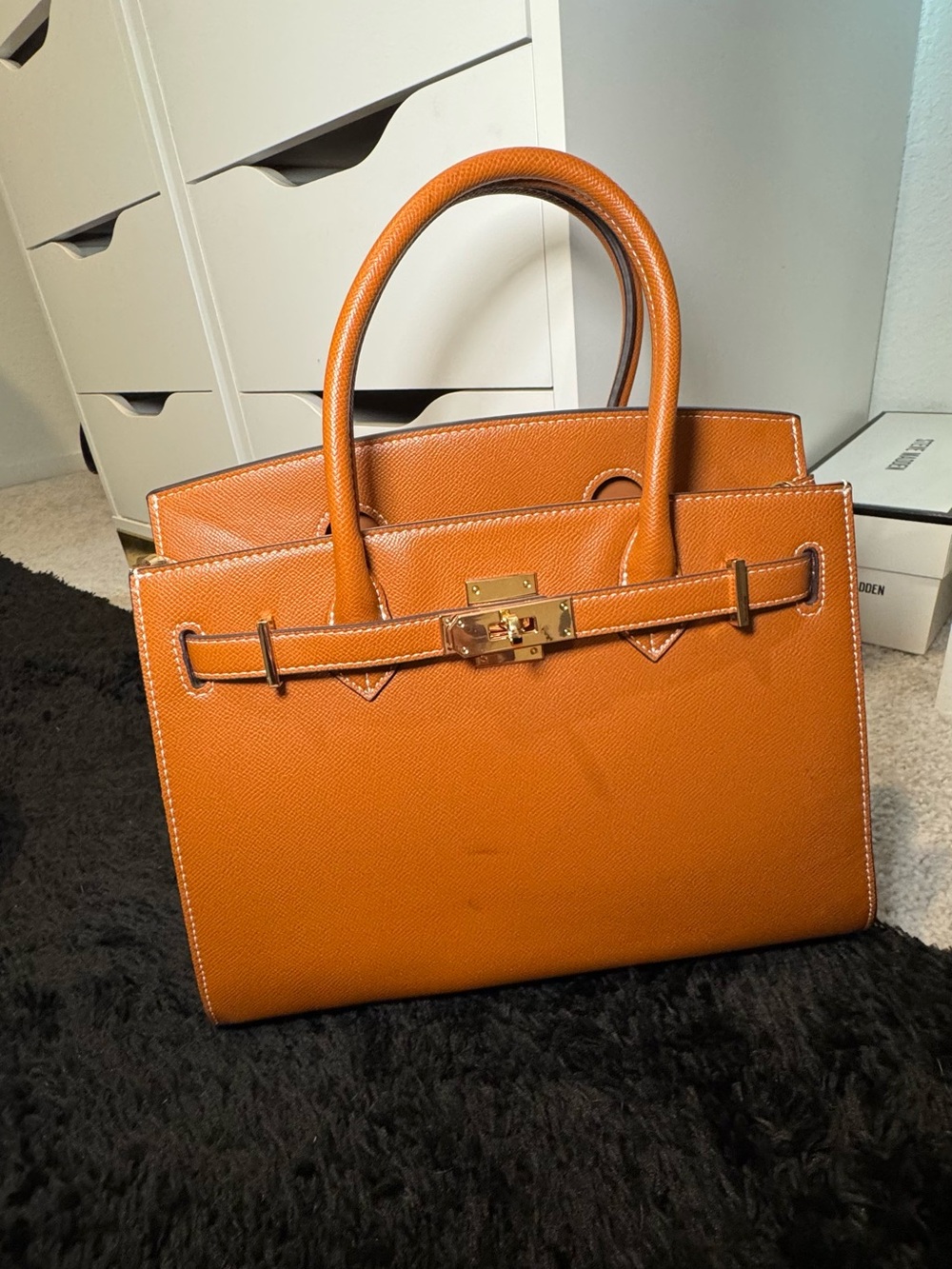 Women's Structured Handbag - Picture 2 of 8